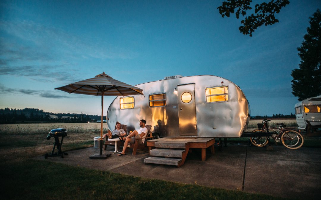 Quelle solution pour avoir accès à l&rsquo;électricité en voyage ?